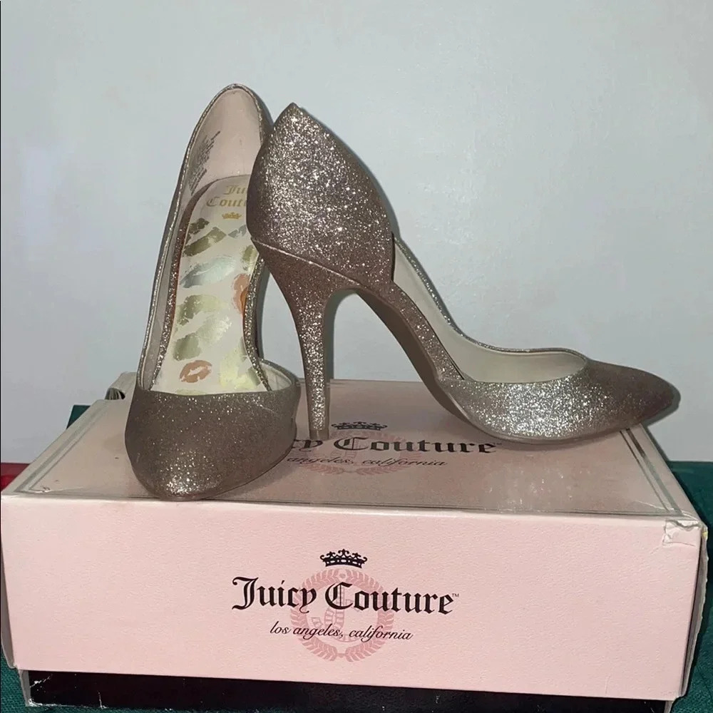 Juicy Couture Gold Heels with Stiletto and Pointed Toe